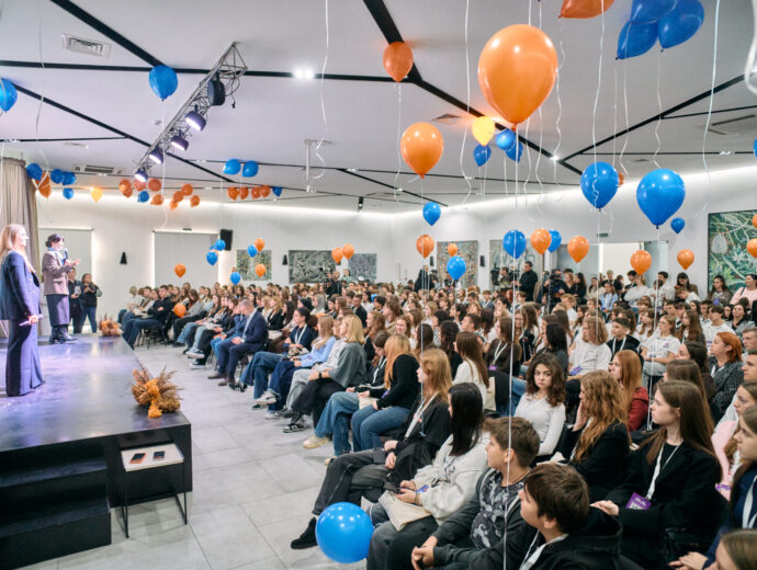 Нове покоління лідерів: як підлітки Бучі та Бородянки створюють майбутнє завдяки Aspen Kyiv Challenge