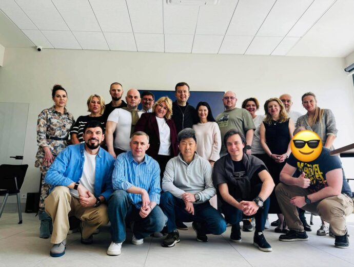 Аспен Інститут Київ провів семінар про публічну позицію та персональний бренд лідера